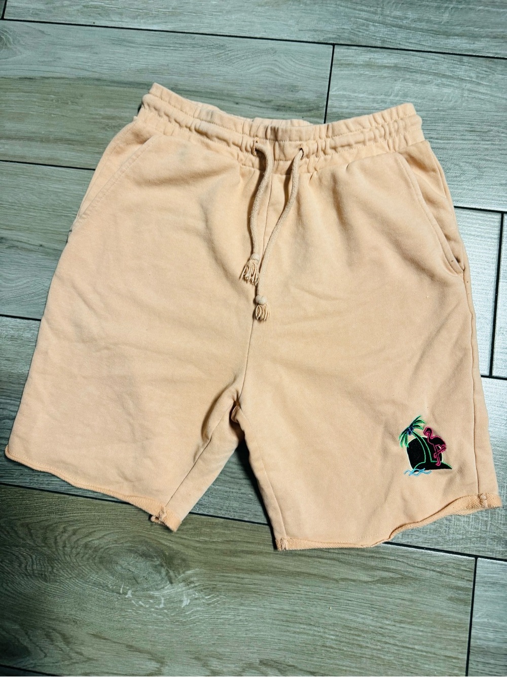 Men's Peach Drawstring fleece Casual Shorts with Embroidered Flamingo